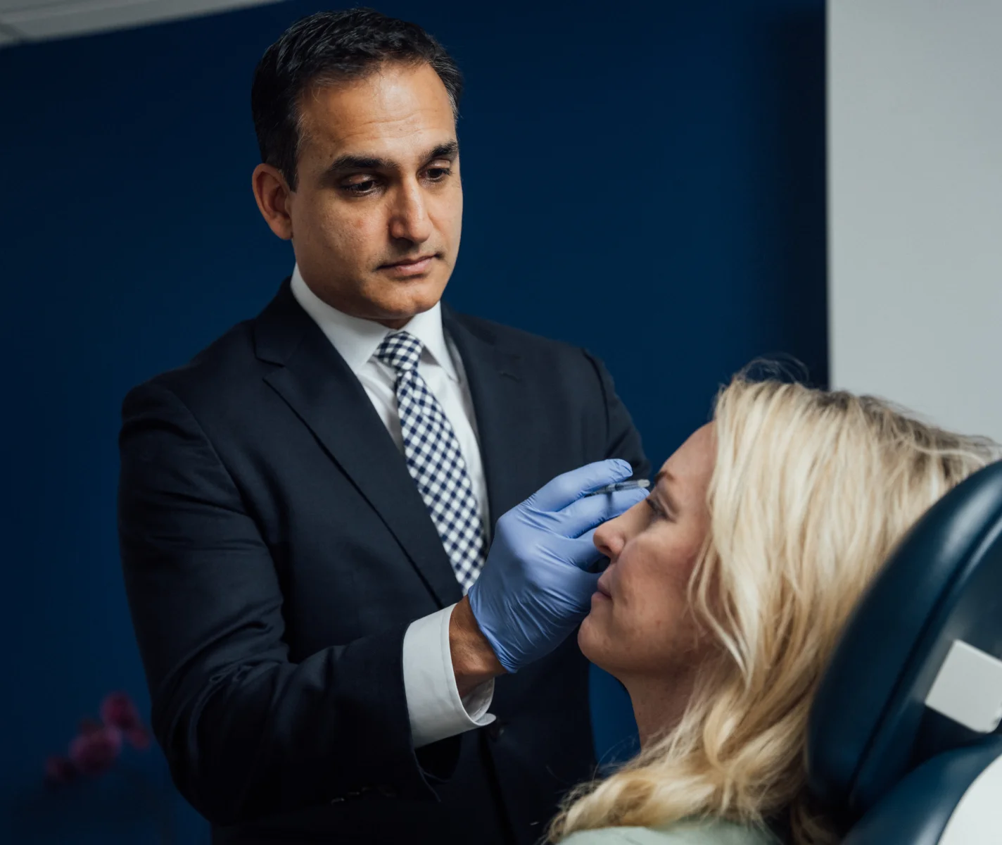 meet-the-dr-background-1